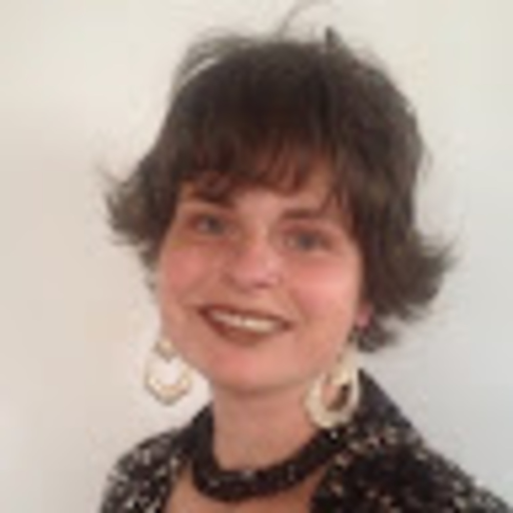 Meet your Posher, Kitti